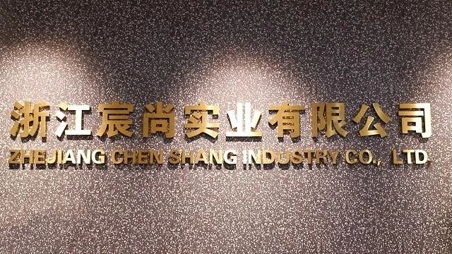 中國大尺碼西服批發 標題：探索西服的藝術——從經典到現代的演變與魅力