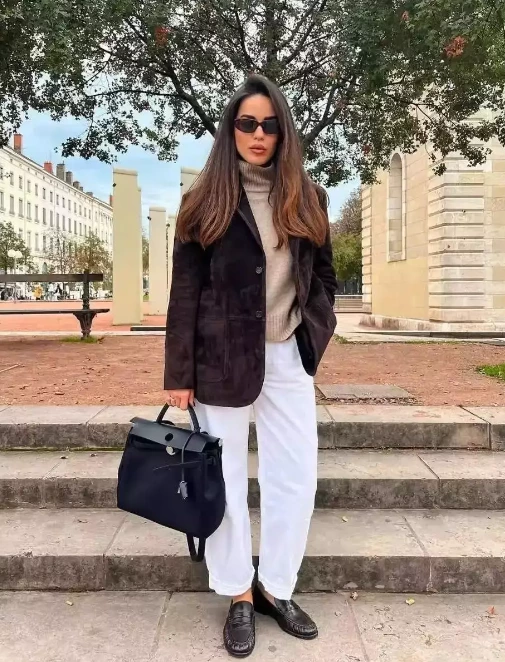 Coffee colored suits have become popular this autumn! (5) Choose a coffee colored suit